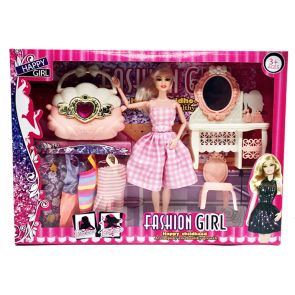 Fashion girl Кукла с Тоалетка, Чанта и 5 Рокли 